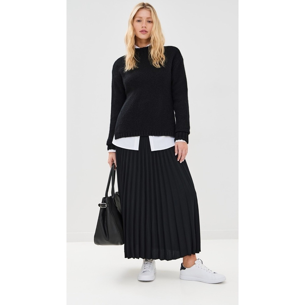 Jenni Kayne Navy Blue Pleated Skirt Black Trim Size XS $395 Quiet Luxury